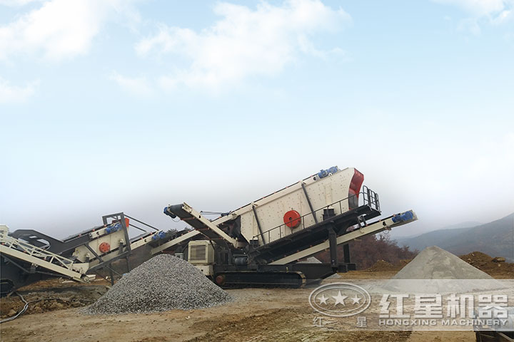 車載流動石子、粉碎機生產(chǎn)現(xiàn)場